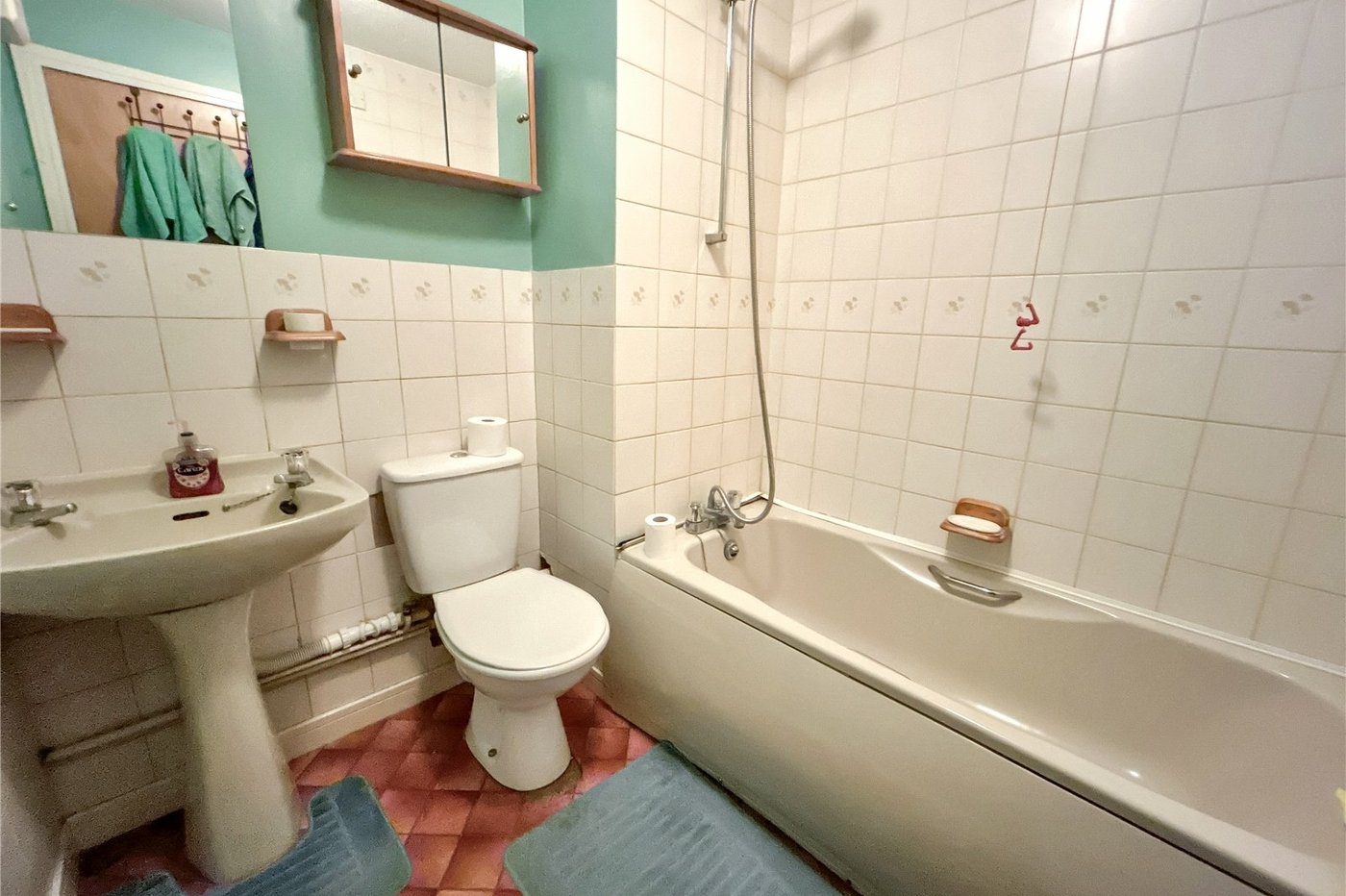 2 bedroom property for sale in Sidcup | Robinson Jackson