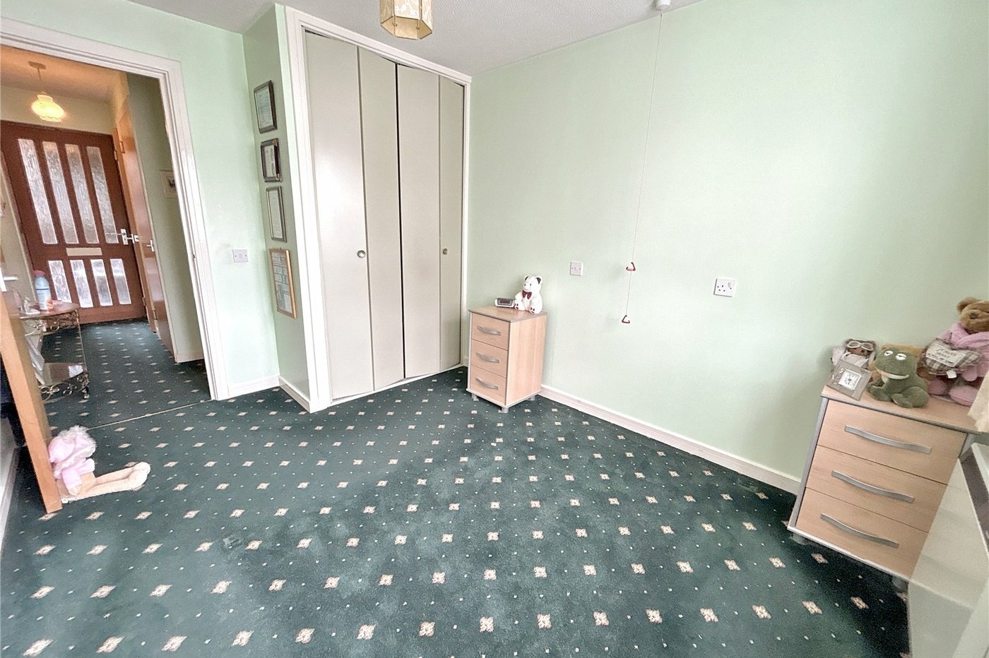 2 bedroom property for sale in Sidcup | Robinson Jackson