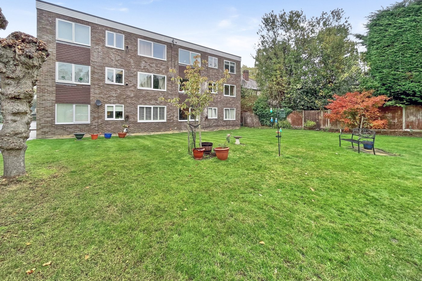 2 bedroom property for sale in Sidcup | Robinson Jackson