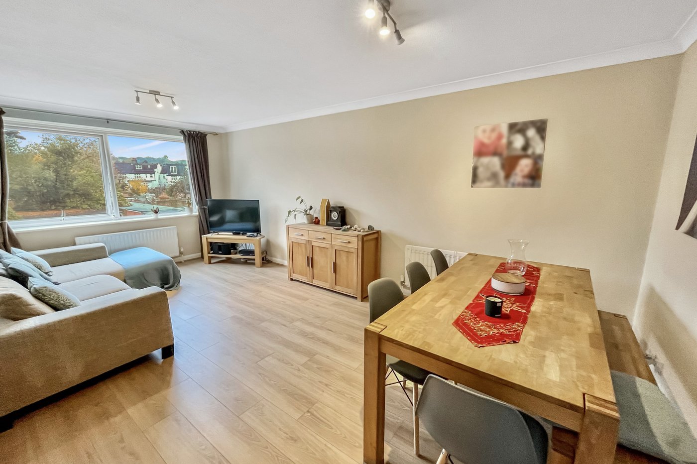2 bedroom property for sale in Sidcup | Robinson Jackson