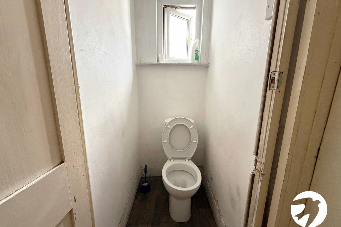 3 bedroom house for sale in London | Robinson Jackson