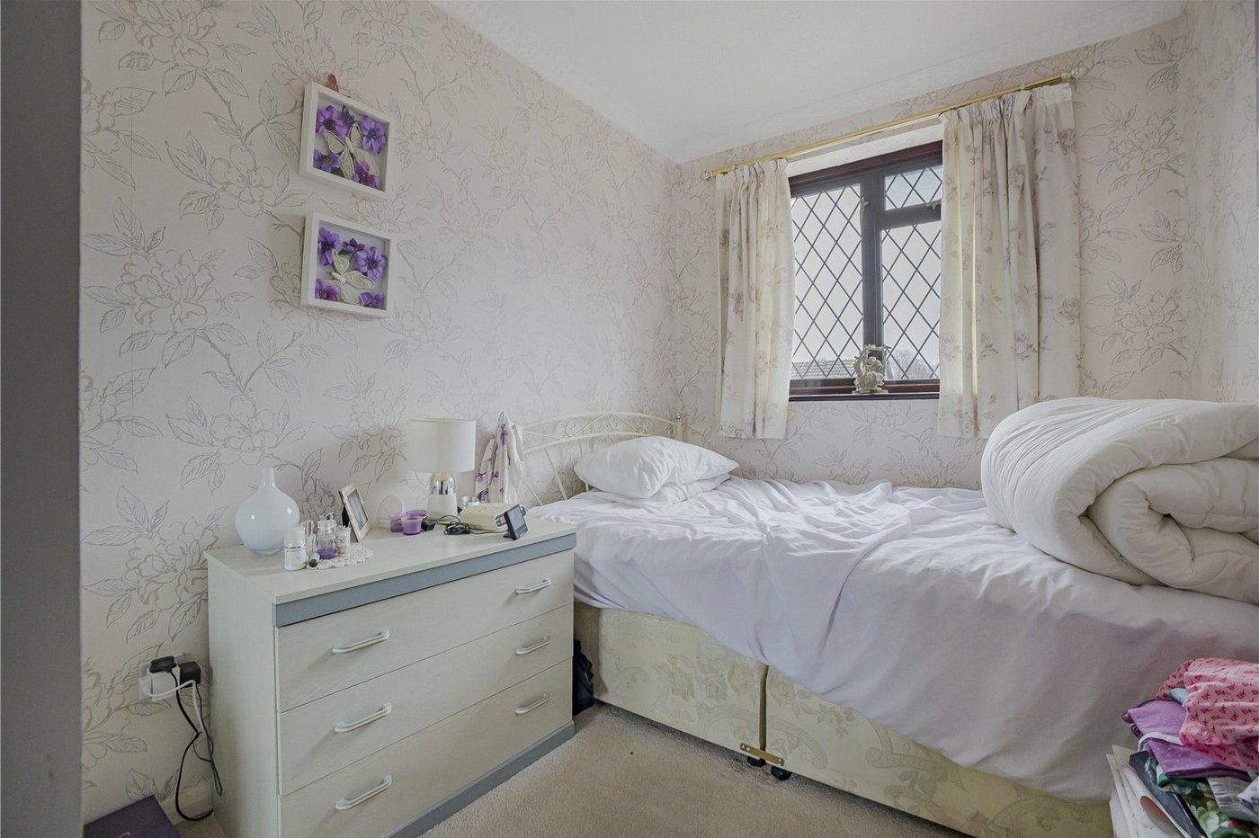 2 bedroom house for sale in Northfleet | Robinson Michael & Jackson