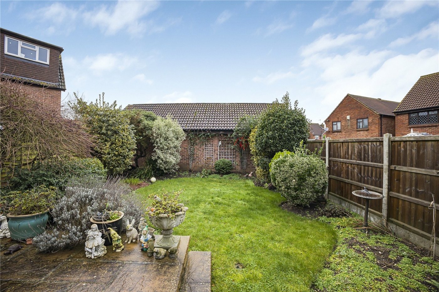 2 bedroom house for sale in Northfleet | Robinson Michael & Jackson