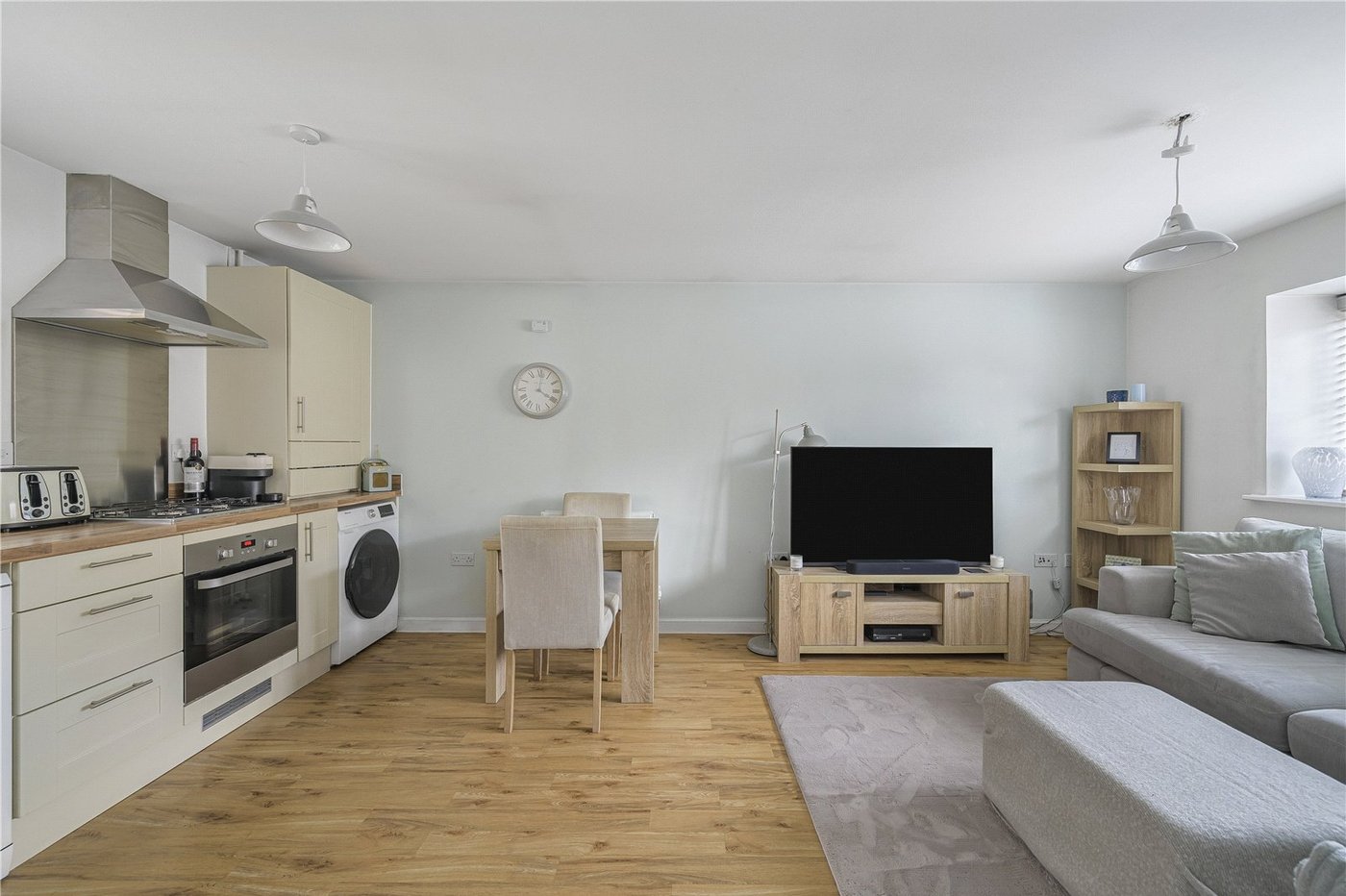 2 bedroom property for sale in Dartford | Robinson Jackson