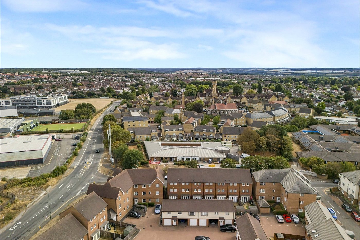 2 bedroom property for sale in Dartford | Robinson Jackson