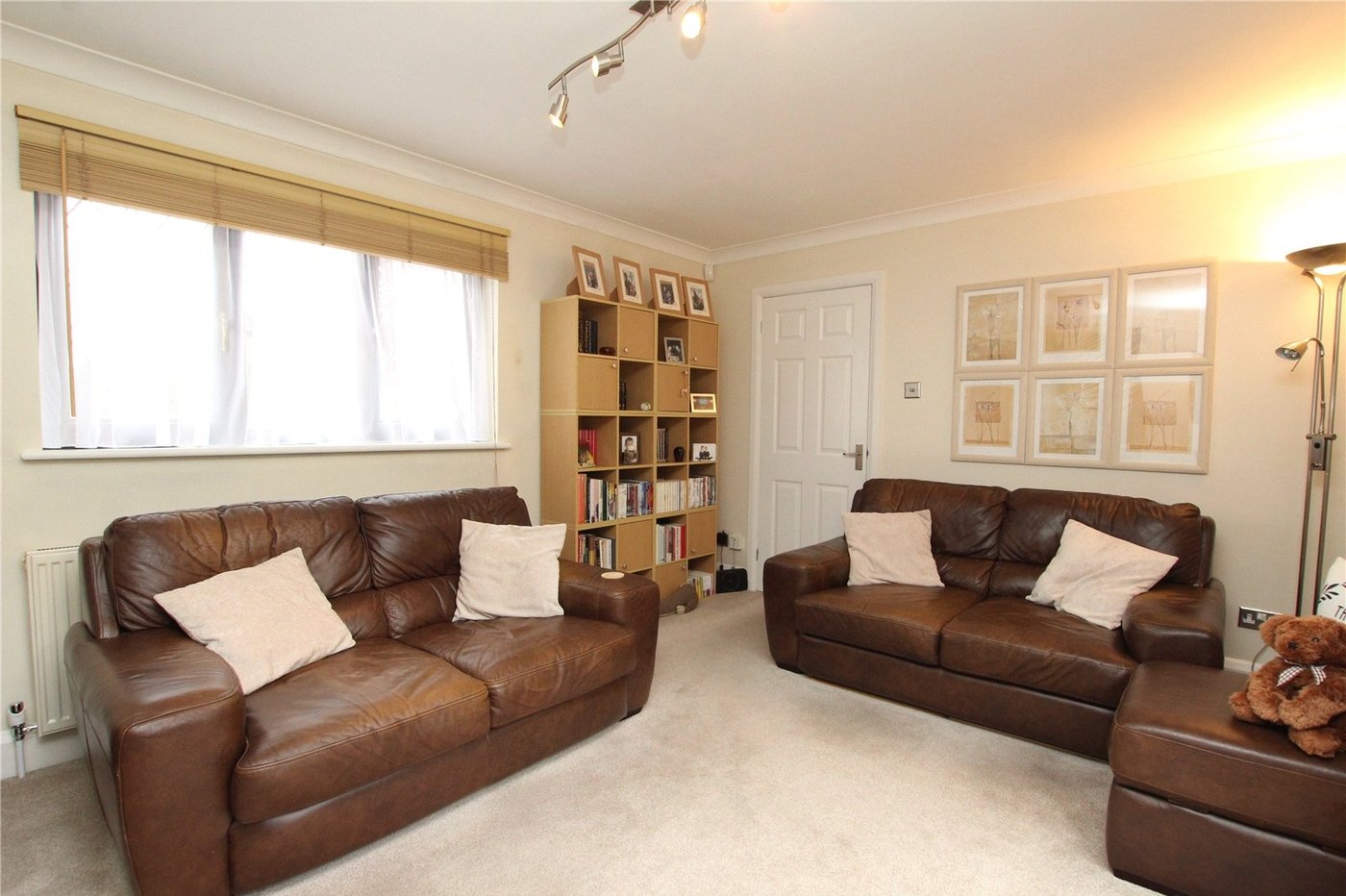 2 bedroom house for sale in Plumstead | Robinson Jackson