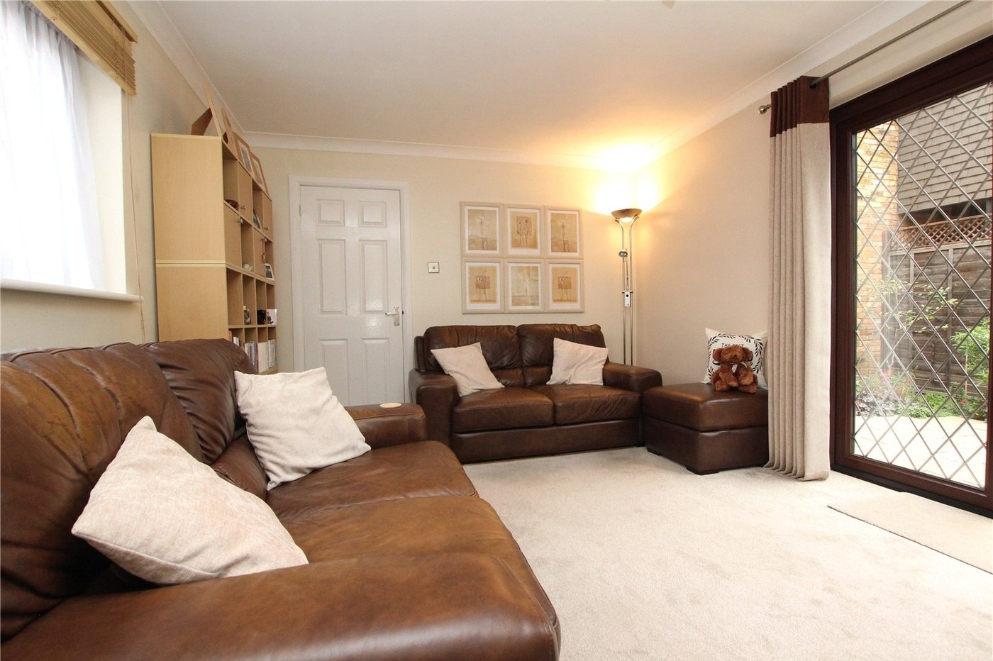 2 bedroom house for sale in Plumstead | Robinson Jackson