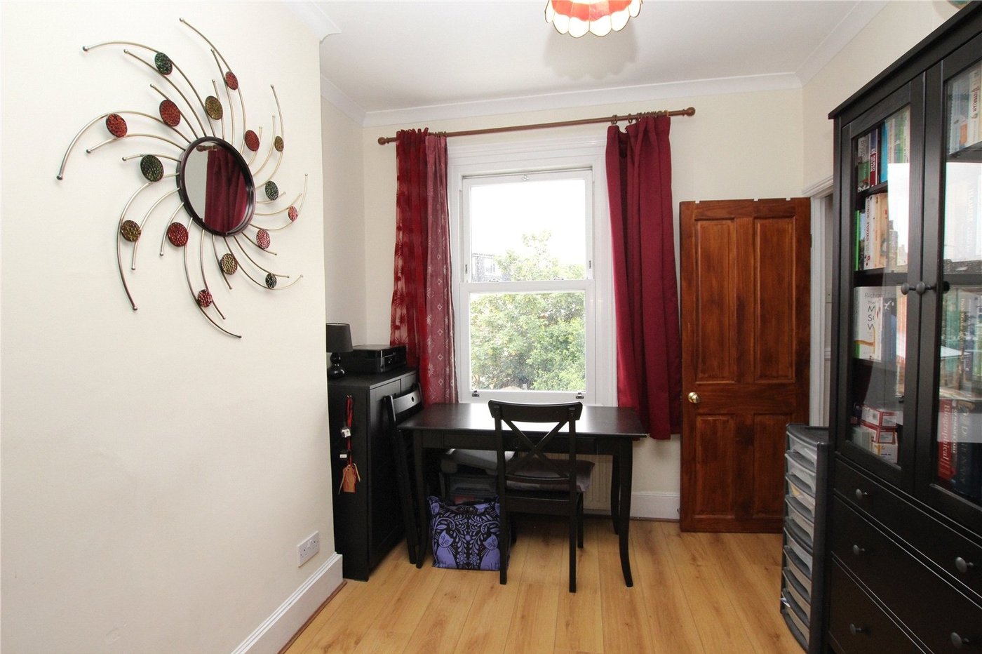2 bedroom house for sale in Plumstead Common | Robinson Jackson