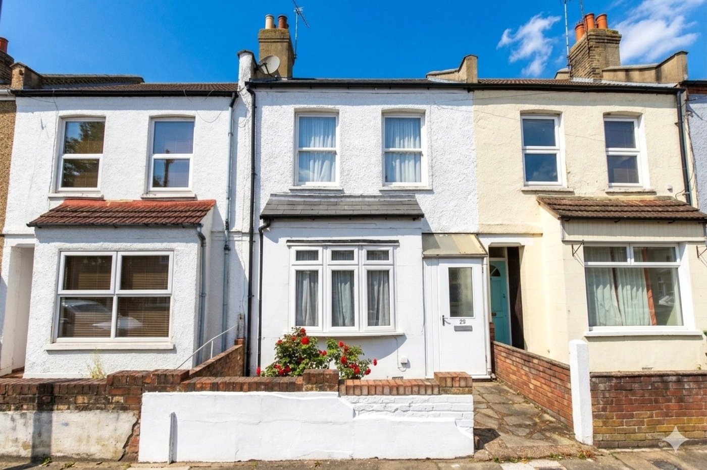 2 bedroom house for sale in Plumstead Common | Robinson Jackson