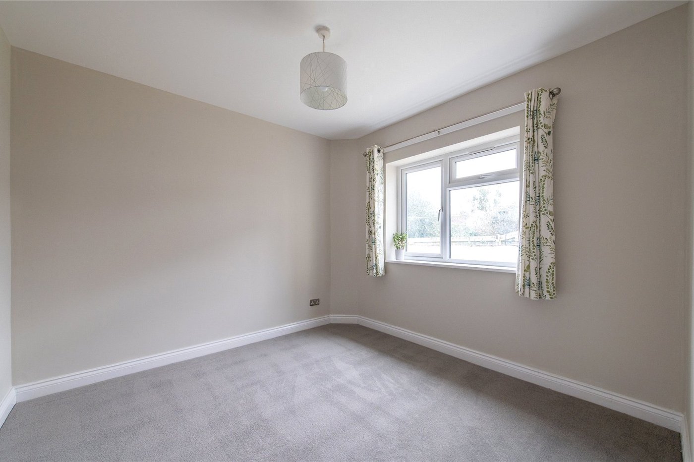 4 bedroom property for sale in Gravesend | Robinson Michael & Jackson