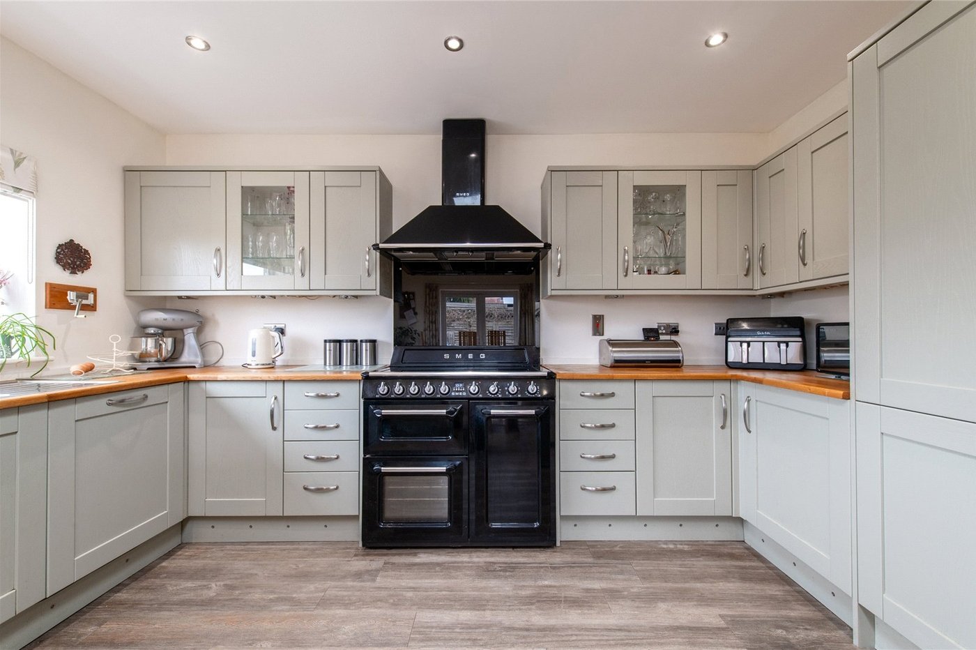 4 bedroom property for sale in Gravesend | Robinson Michael & Jackson