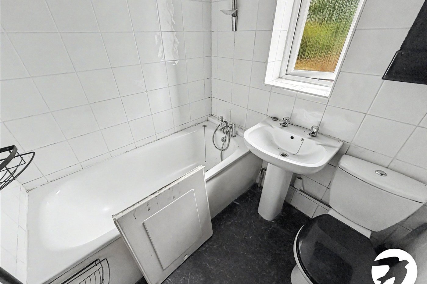 3 bedroom house for sale in Rochester | Robinson Michael & Jackson