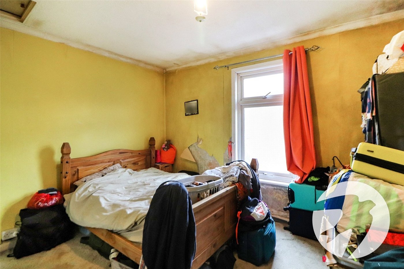 2 bedroom house for sale in Erith | Robinson Jackson