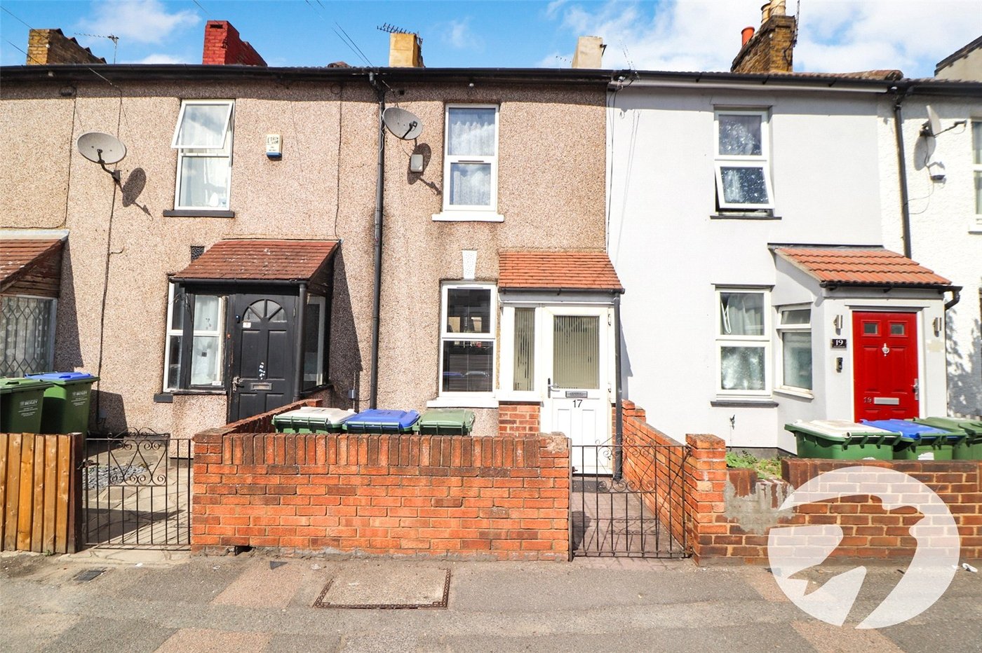 2 bedroom house for sale in Erith | Robinson Jackson