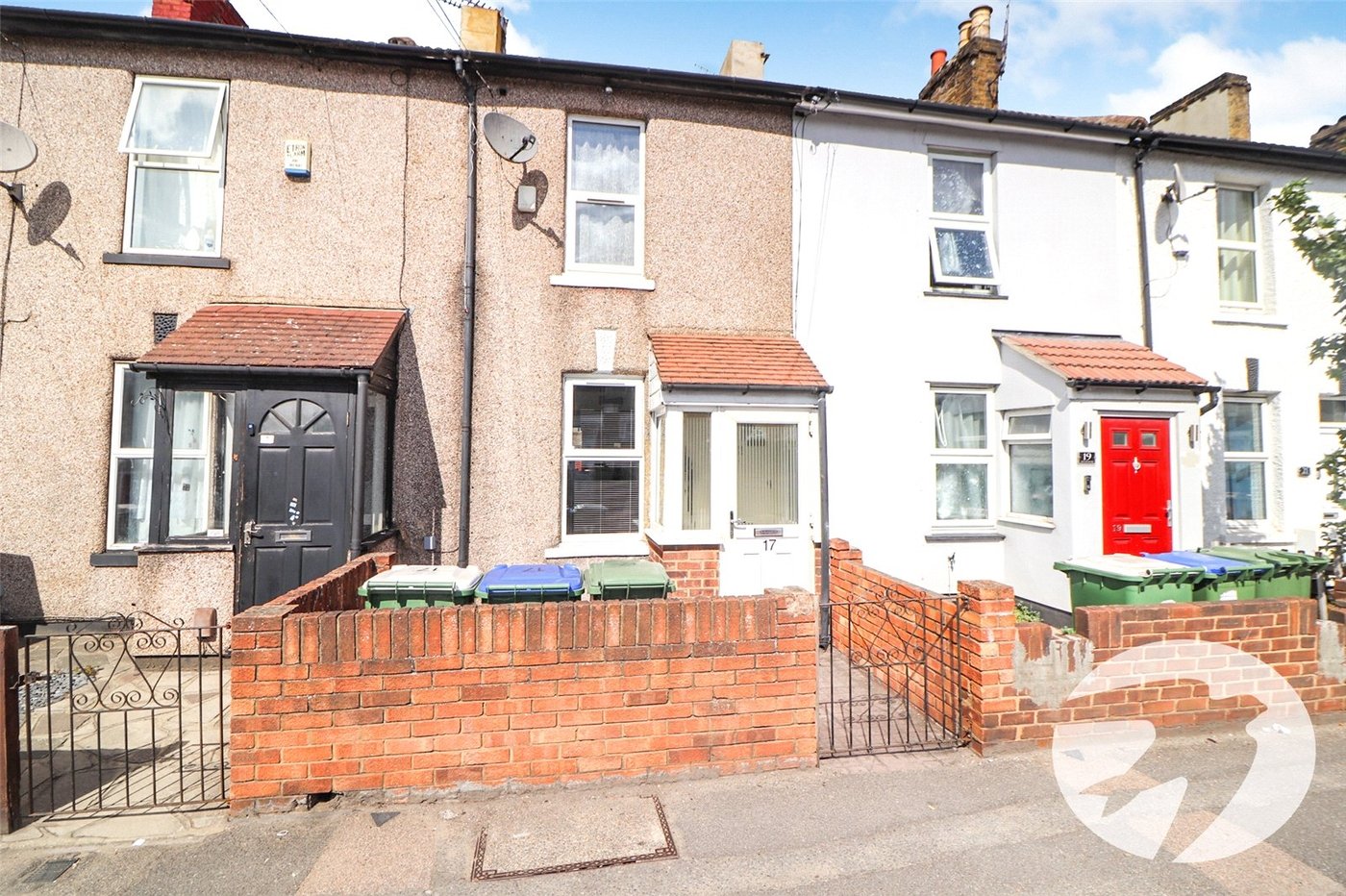 2 bedroom house for sale in Erith | Robinson Jackson