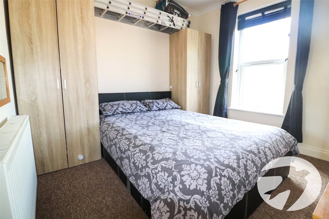 2 bedroom house for sale in Erith | Robinson Jackson