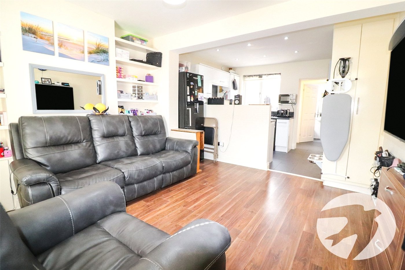 2 bedroom house for sale in Erith | Robinson Jackson