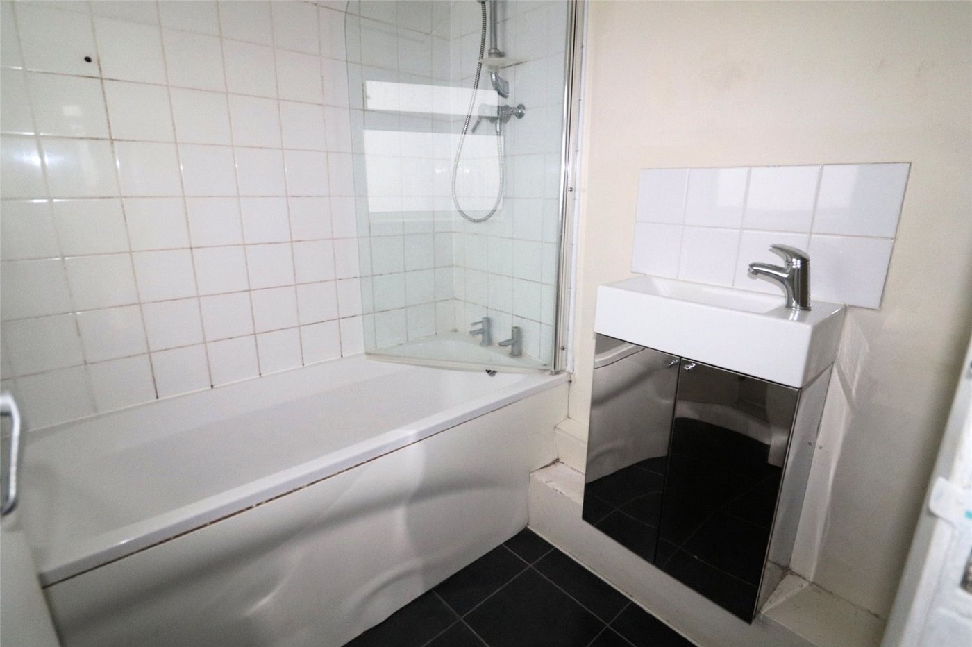 house for sale in Erith, Kent, DA8 Robinson Jackson