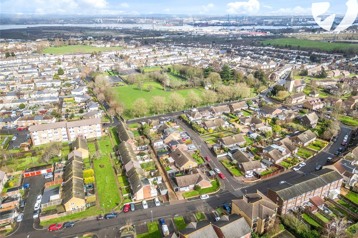 bungalow for sale in Kent, DA10 Robinson Jackson