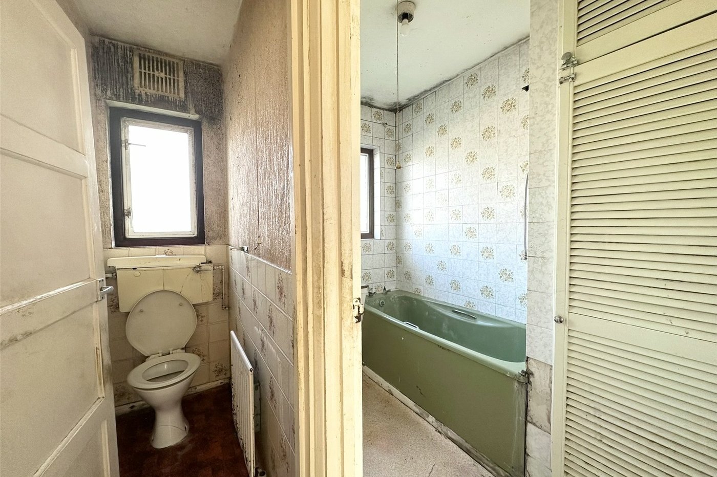 3 bedroom house for sale in Swanscombe | Robinson Jackson