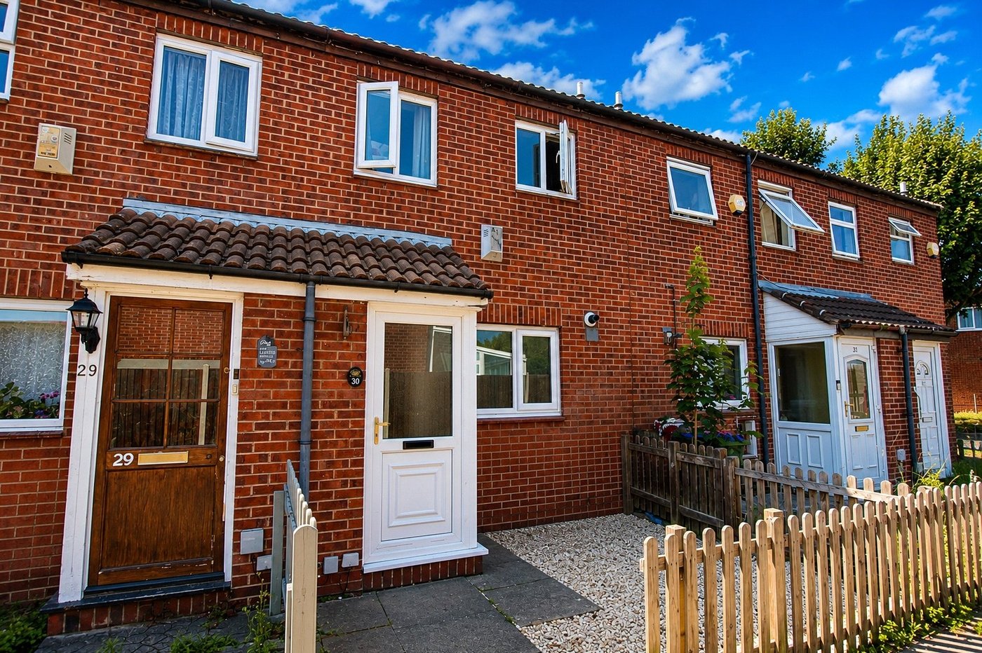 2 bedroom house for sale in Thamesmead | Robinson Jackson