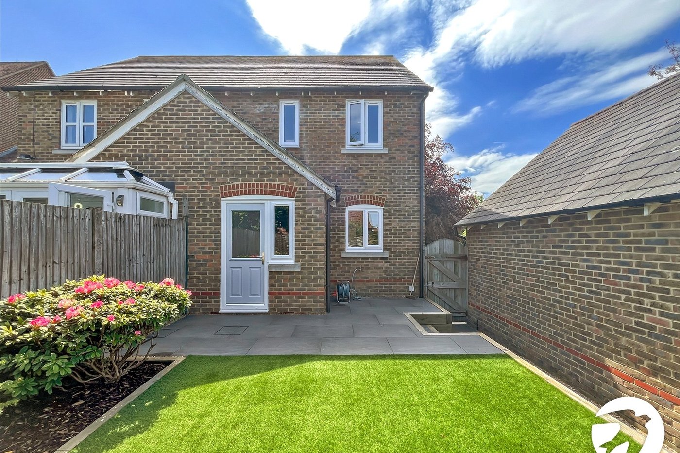 2 bedroom house for sale in Iwade | Robinson Michael & Jackson