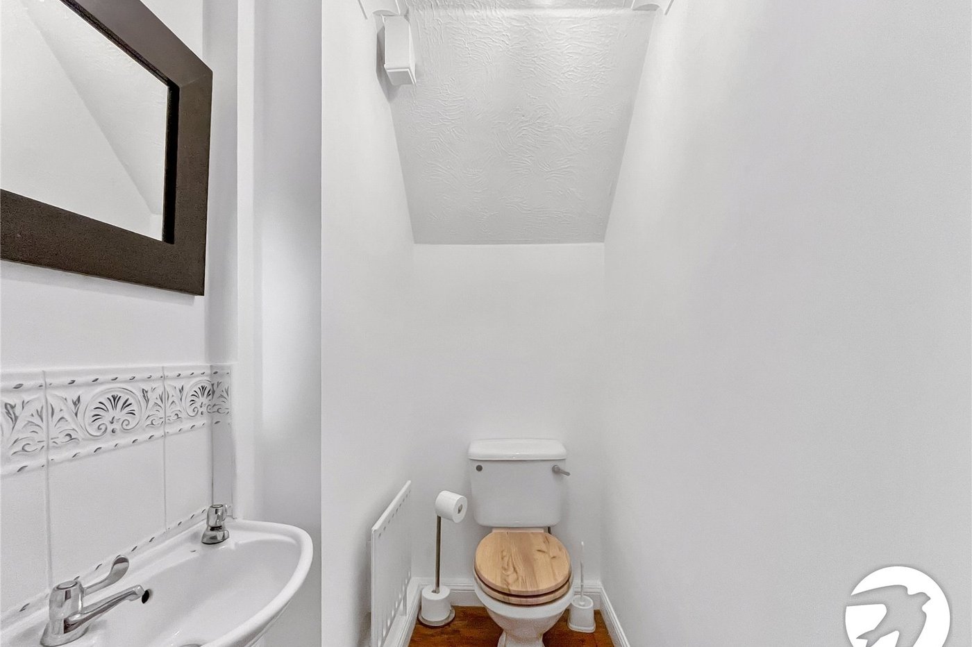 2 bedroom house for sale in Iwade | Robinson Michael & Jackson