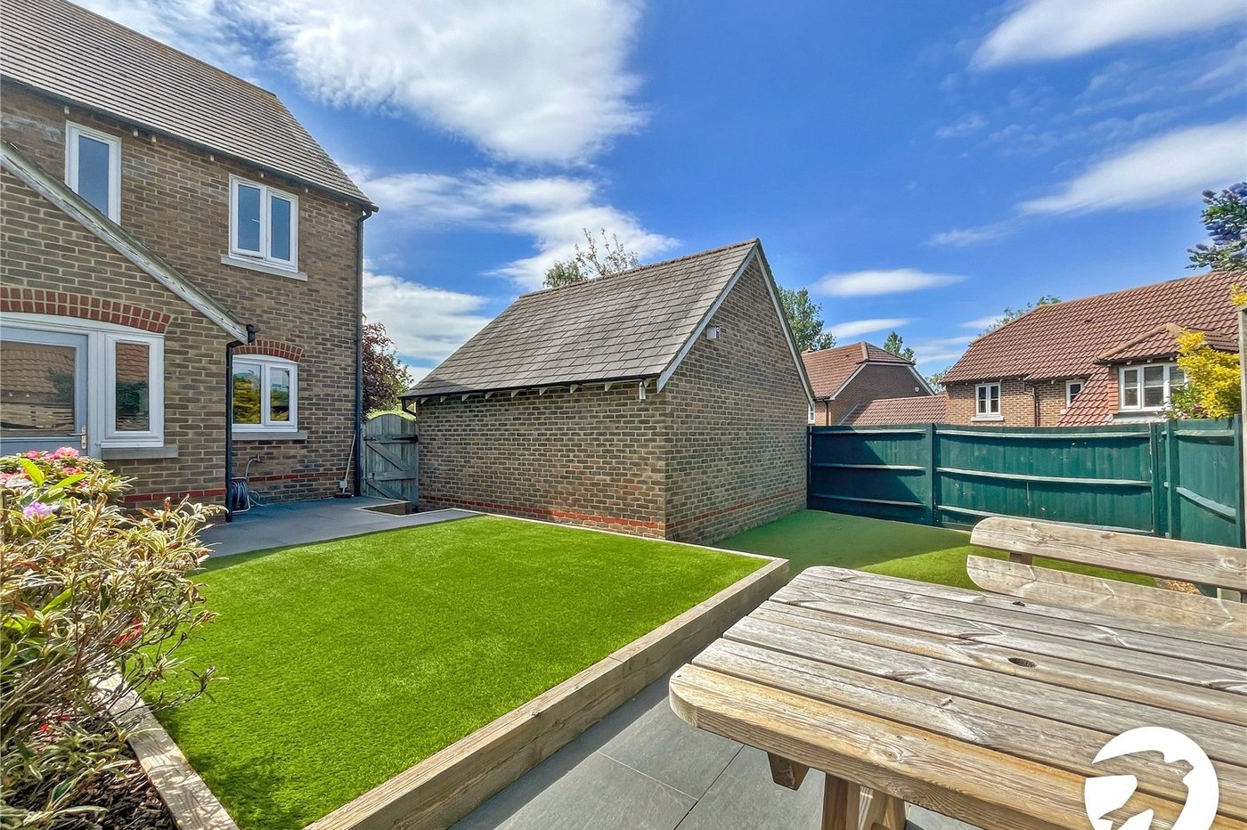 2 bedroom house for sale in Iwade | Robinson Michael & Jackson