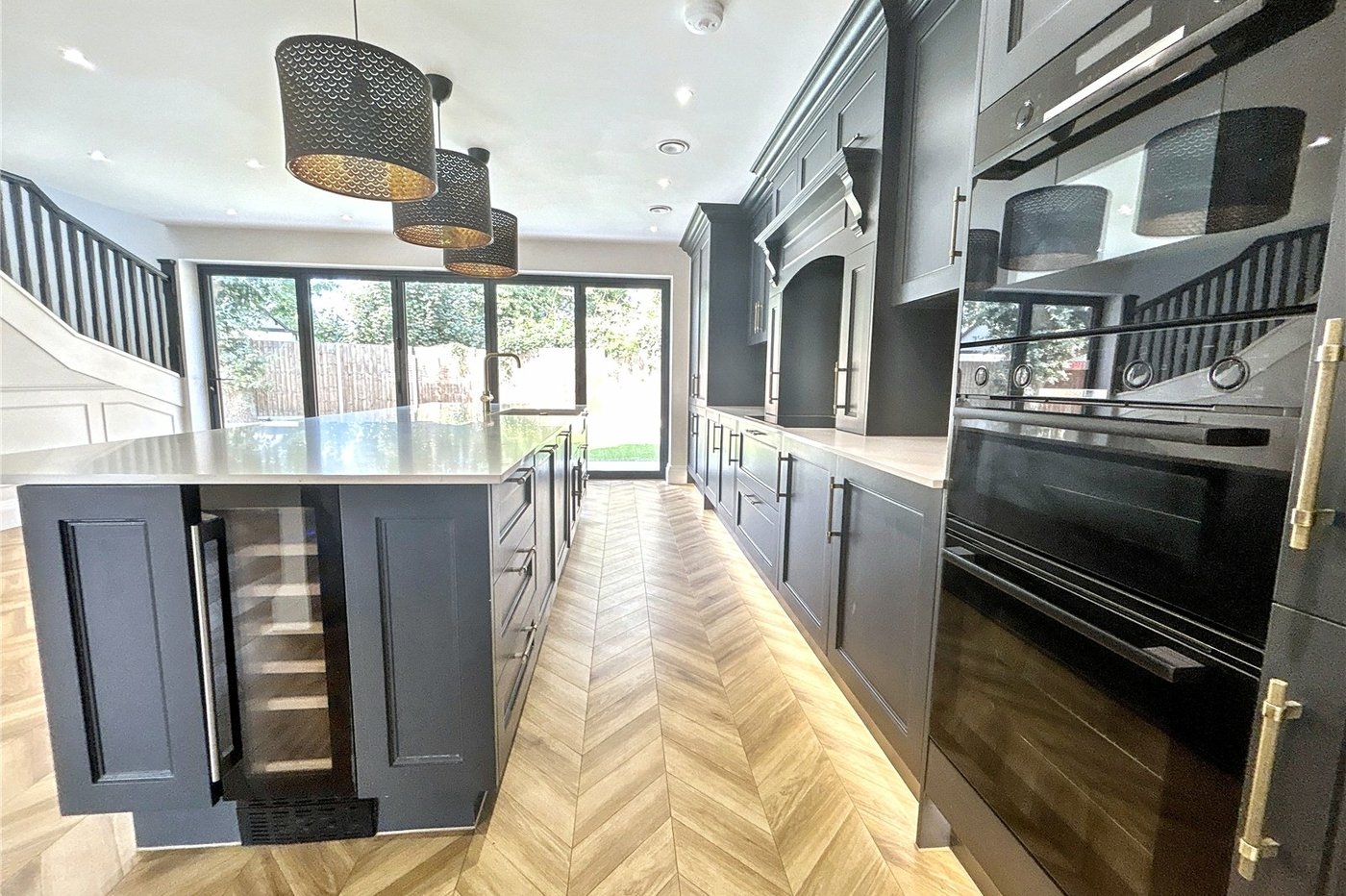 4 bedroom bungalow for sale in Sidcup | Robinson Jackson