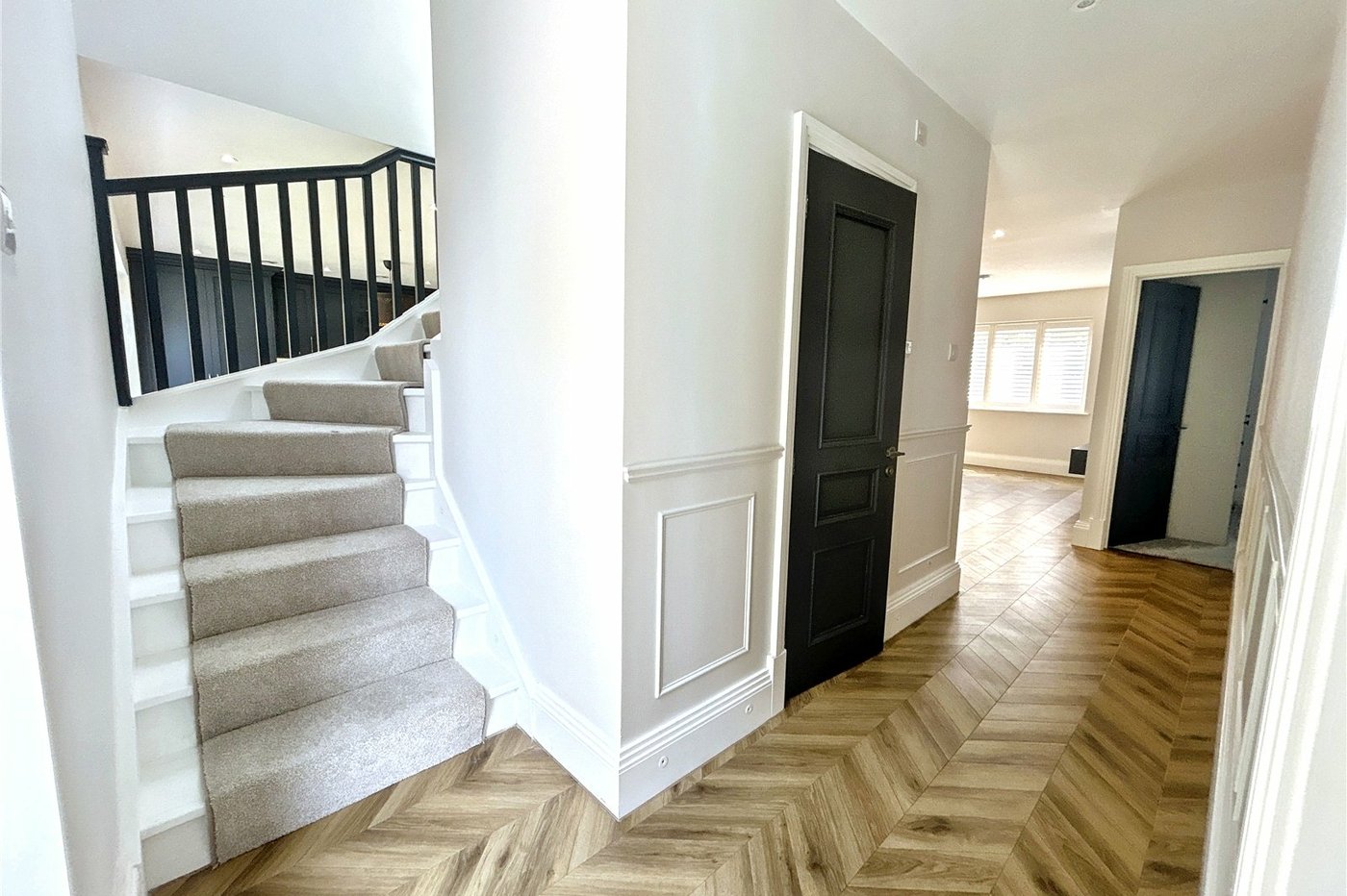 4 bedroom bungalow for sale in Sidcup | Robinson Jackson