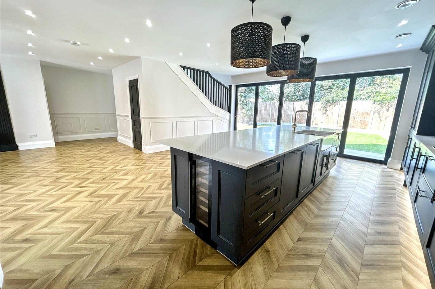 4 bedroom bungalow for sale in Sidcup | Robinson Jackson