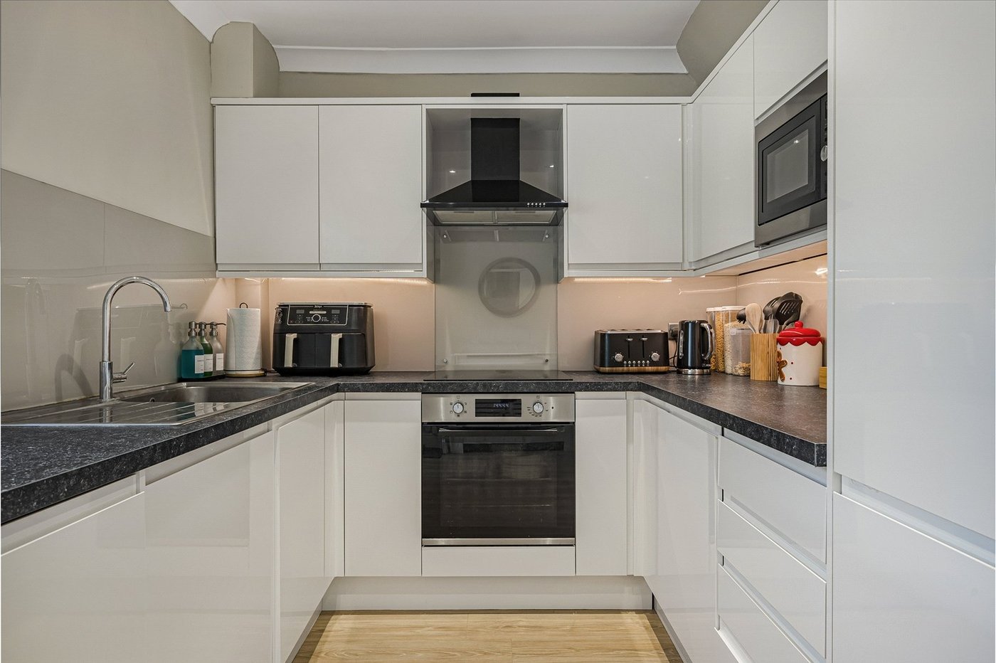 2 bedroom house for sale in Sidcup | Robinson Jackson