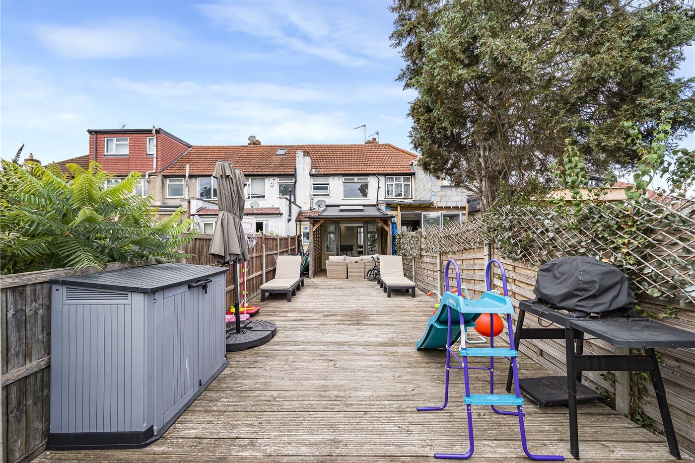 2 bedroom house for sale in Sidcup | Robinson Jackson