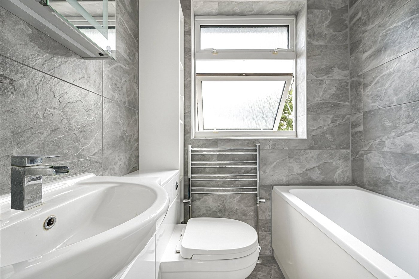 2 bedroom house for sale in Sidcup | Robinson Jackson