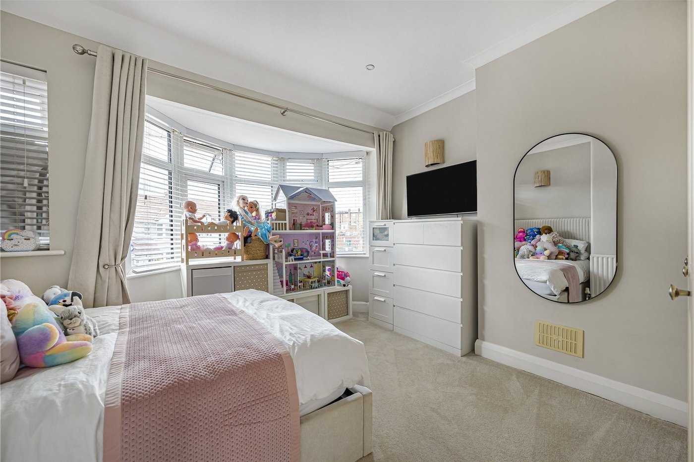 2 bedroom house for sale in Sidcup | Robinson Jackson