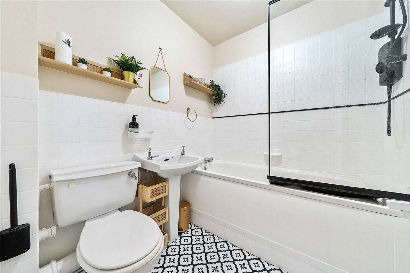 1 bedroom property for sale in  | Robinson Jackson