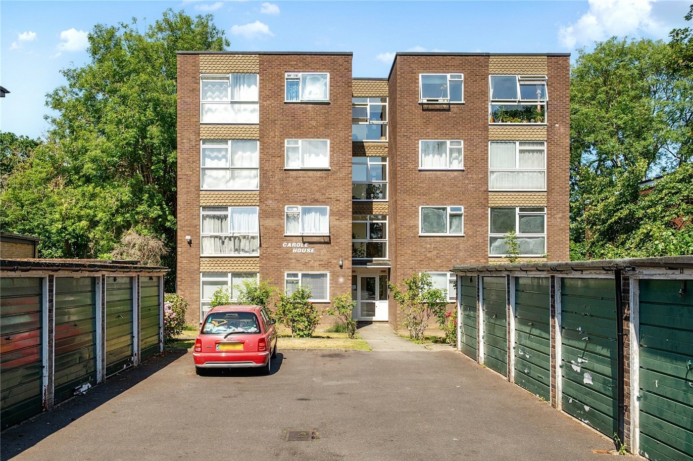 1 bedroom property for sale in  | Robinson Jackson