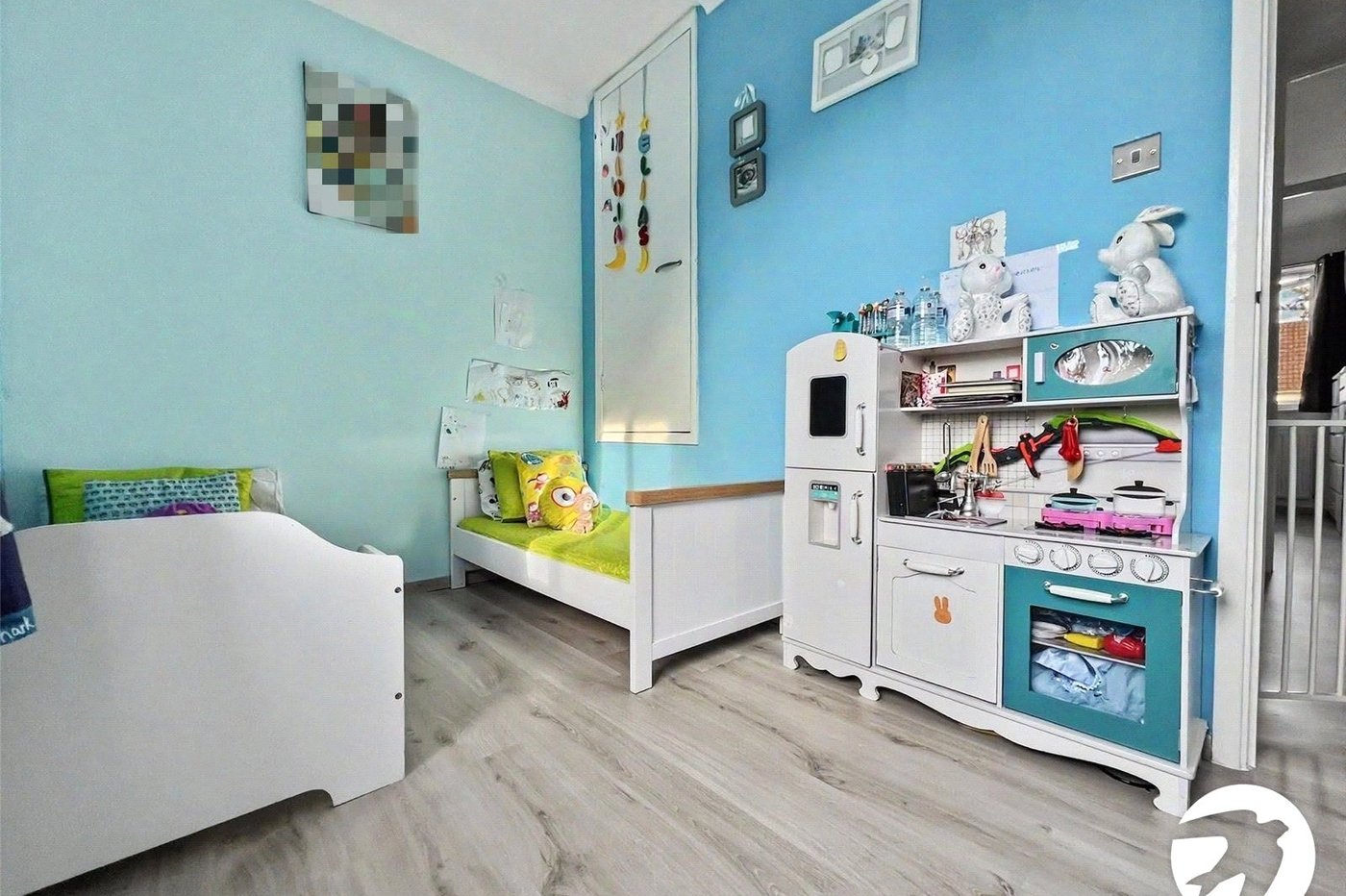 2 bedroom house for sale in White Road | Robinson Michael & Jackson