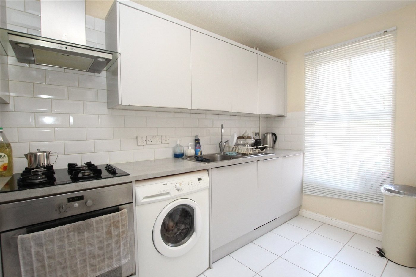 3 bedroom house for sale in Thamesmead | Robinson Jackson