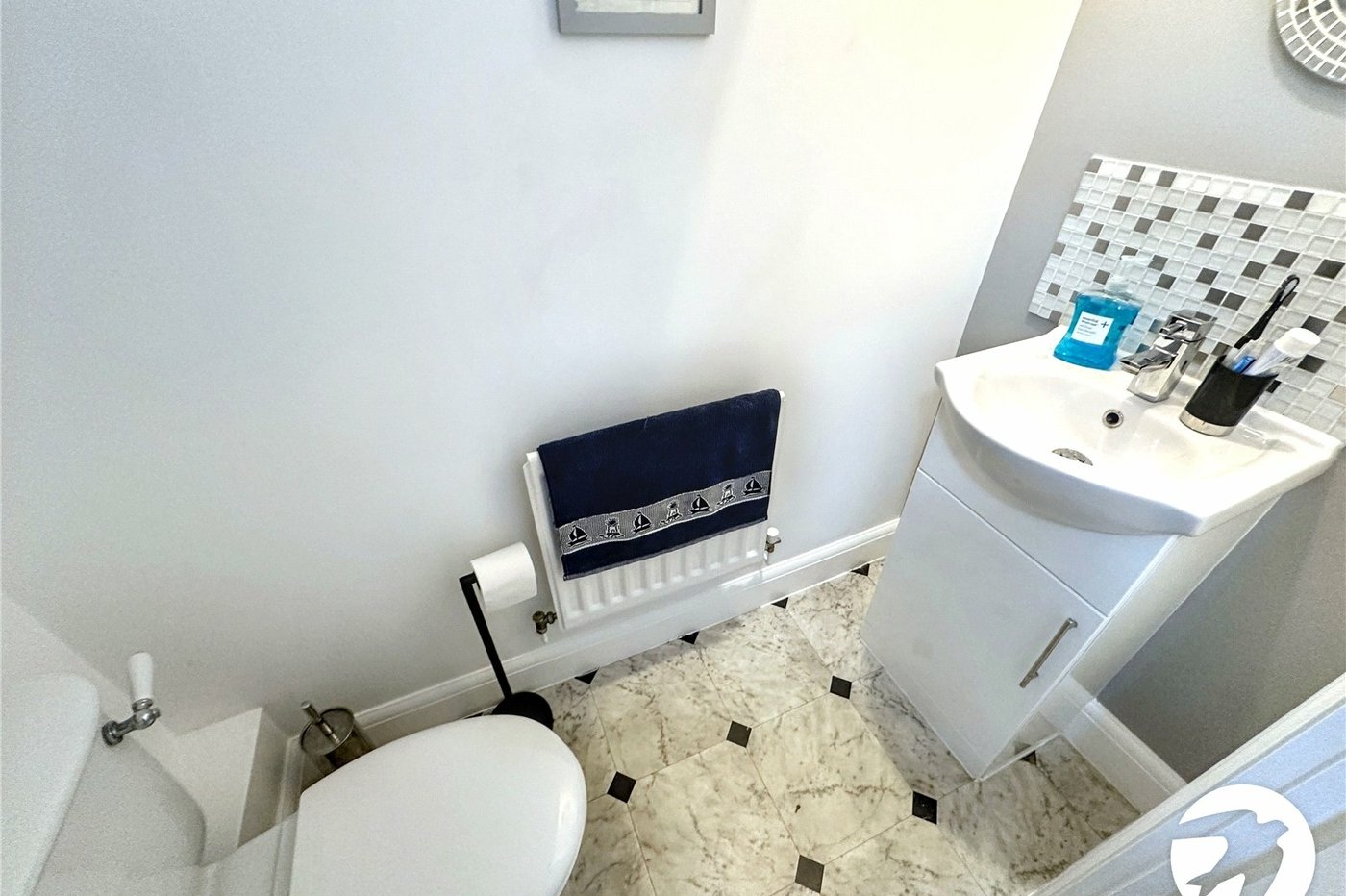 4 bedroom property for sale in Chatham | Robinson Michael & Jackson