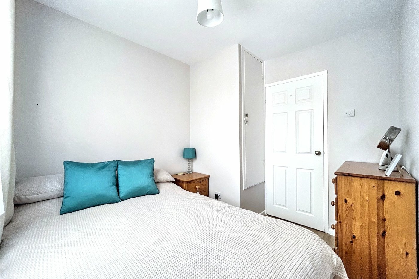 3 bedroom house for sale in Rainham | Robinson Michael & Jackson