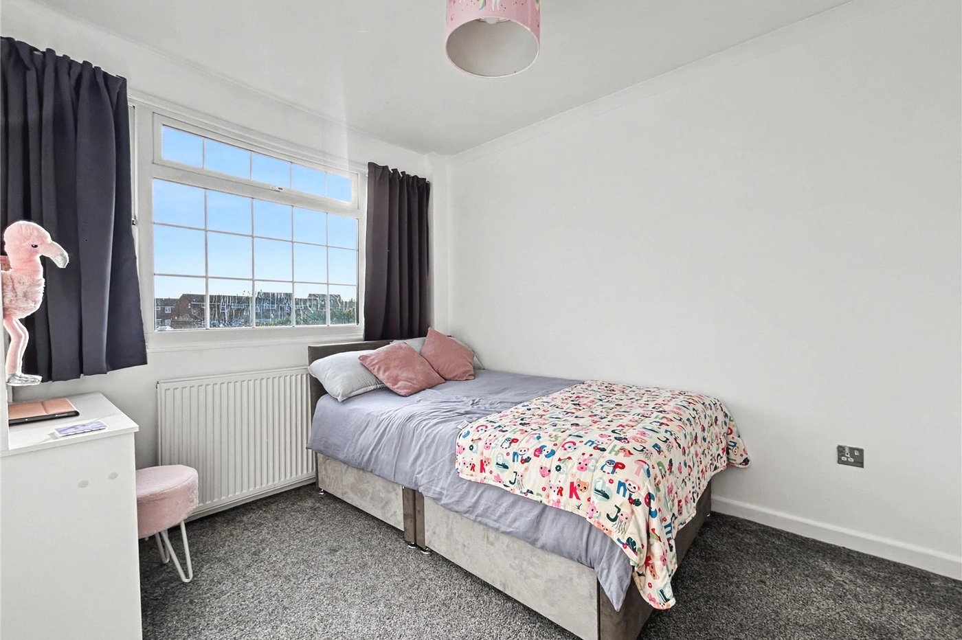 3 bedroom house for sale in Rainham | Robinson Michael & Jackson