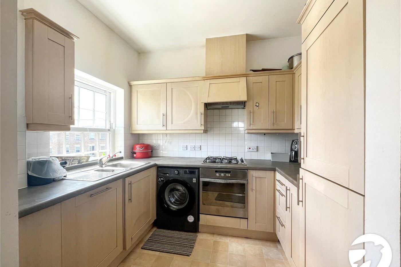 2 bedroom property for sale in Maidstone | Robinson Michael & Jackson