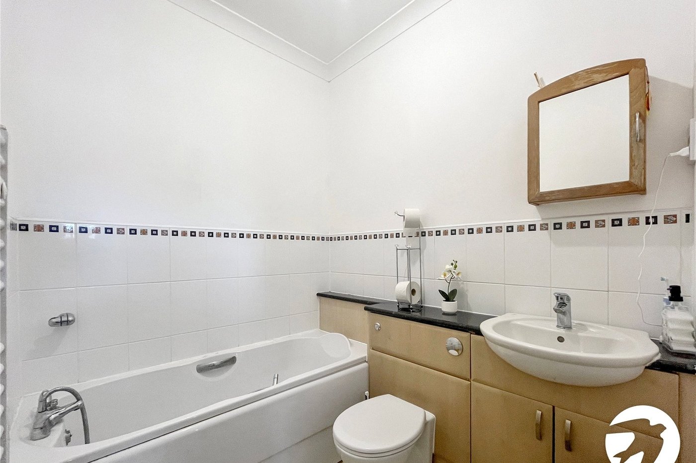 2 bedroom property for sale in Maidstone | Robinson Michael & Jackson