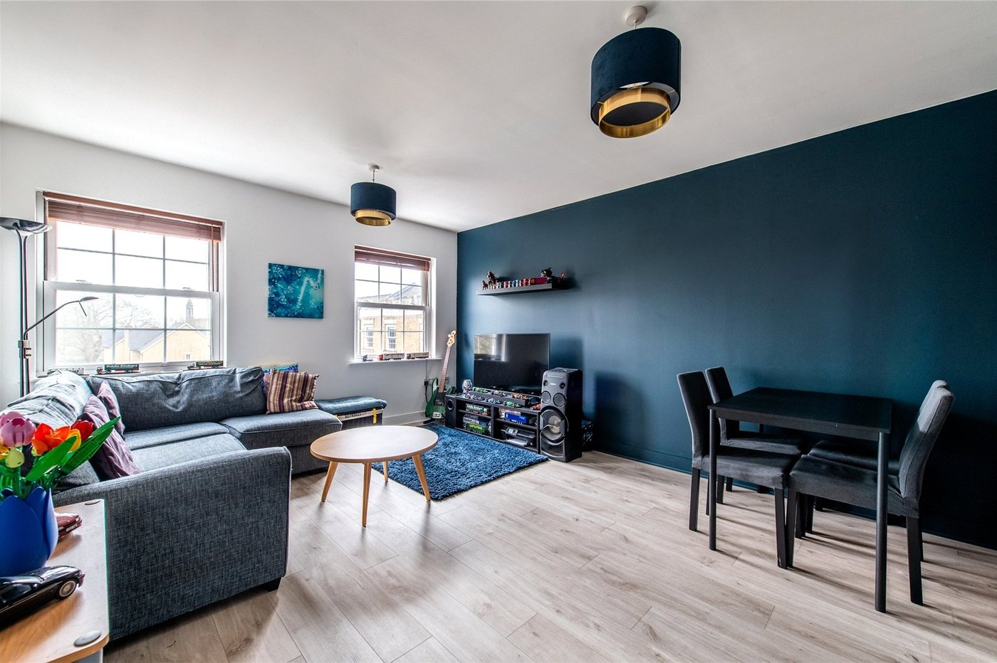 2 bedroom property for sale in Maidstone | Robinson Michael & Jackson