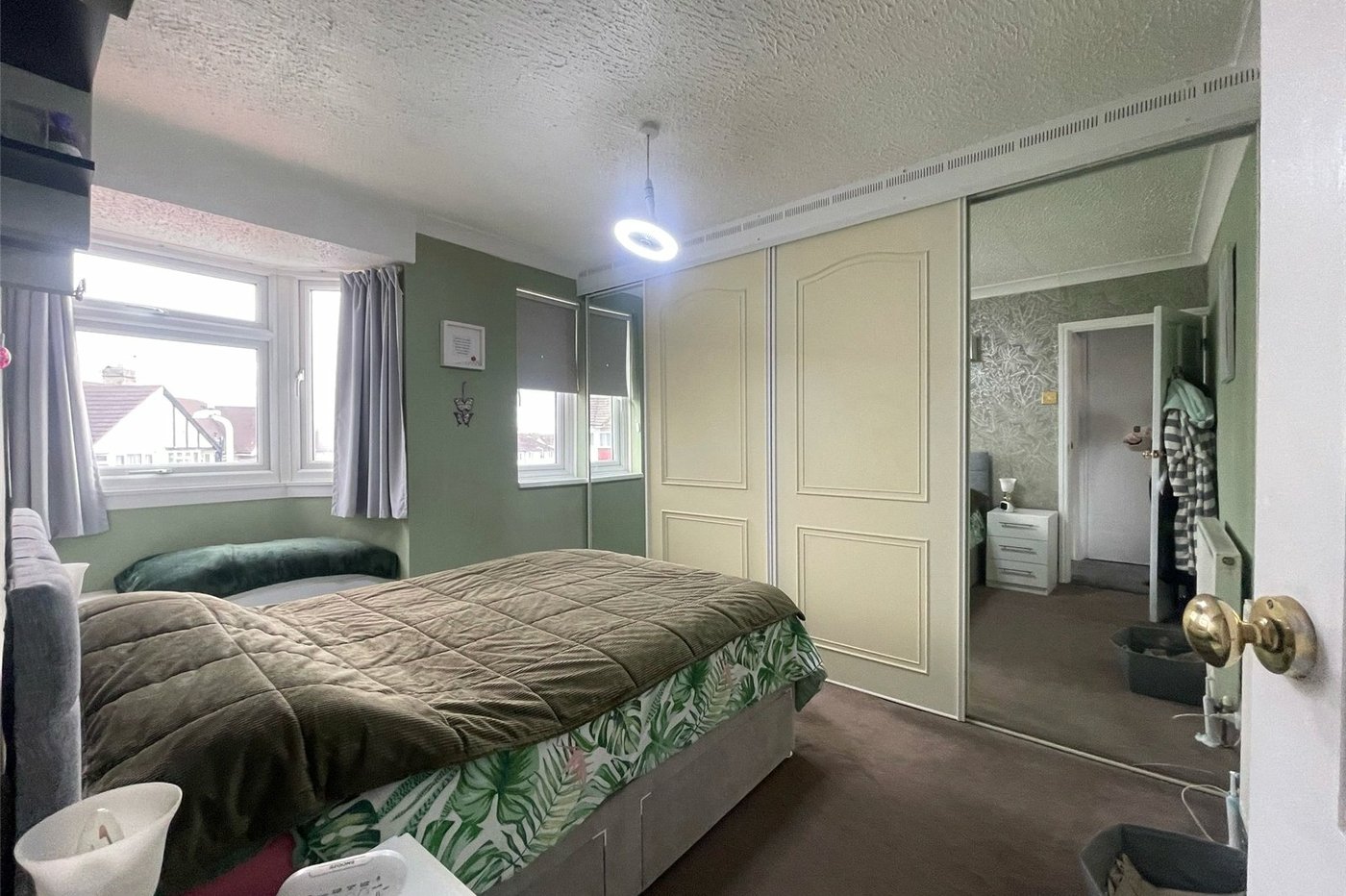 3 bedroom house for sale in Northfleet | Robinson Michael & Jackson