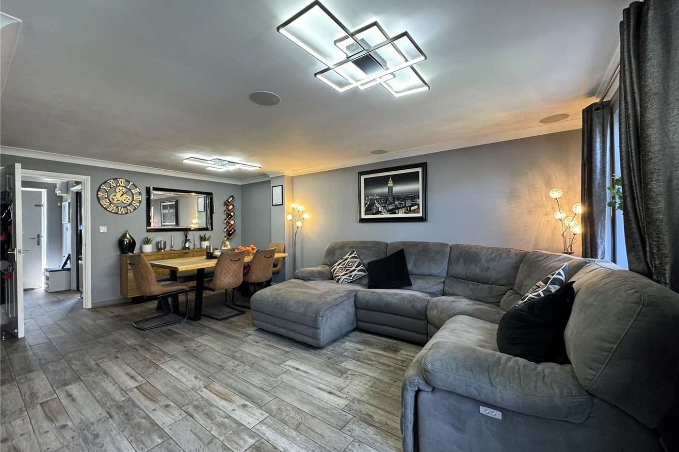 4 bedroom property for sale in Gillingham | Robinson Michael & Jackson