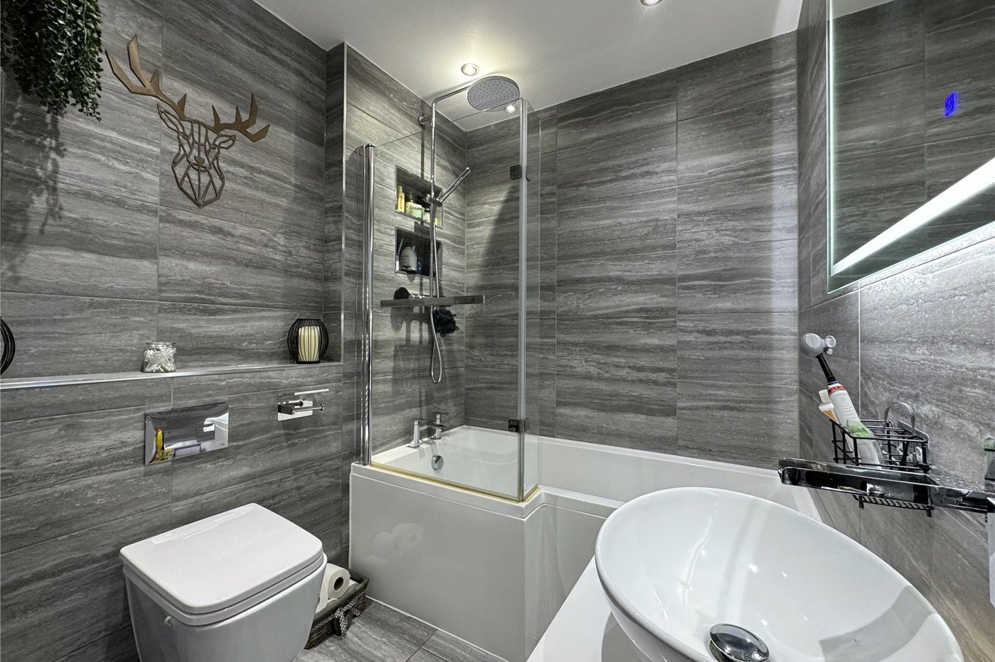 4 bedroom property for sale in Gillingham | Robinson Michael & Jackson