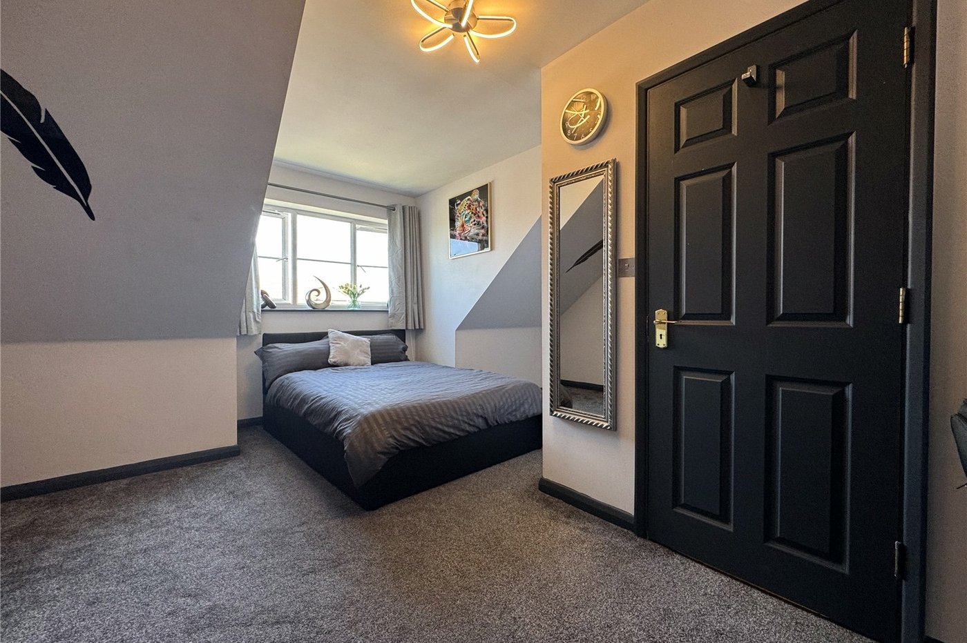 4 bedroom property for sale in Gillingham | Robinson Michael & Jackson