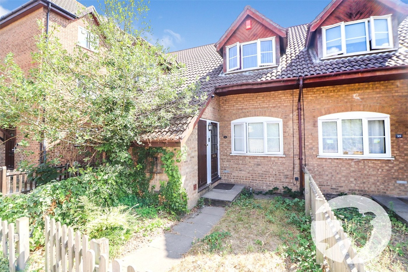 2 bedroom house for sale in Erith | Robinson Jackson